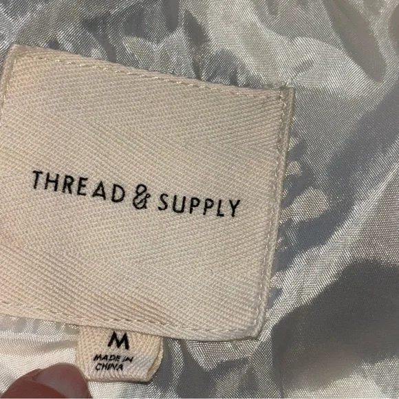 Thread & Supply Plaid Shirt Jacket Size Medium Casual - Picture 3 of 9